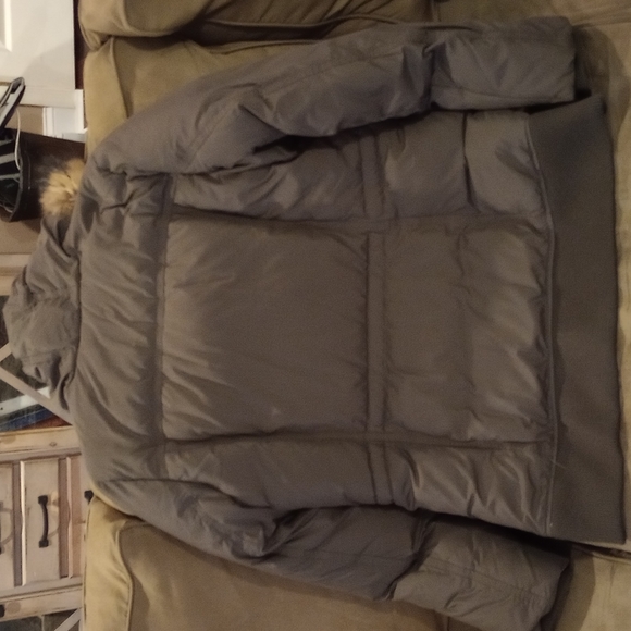 Super warm Down jacket with fur hood - Picture 2 of 4